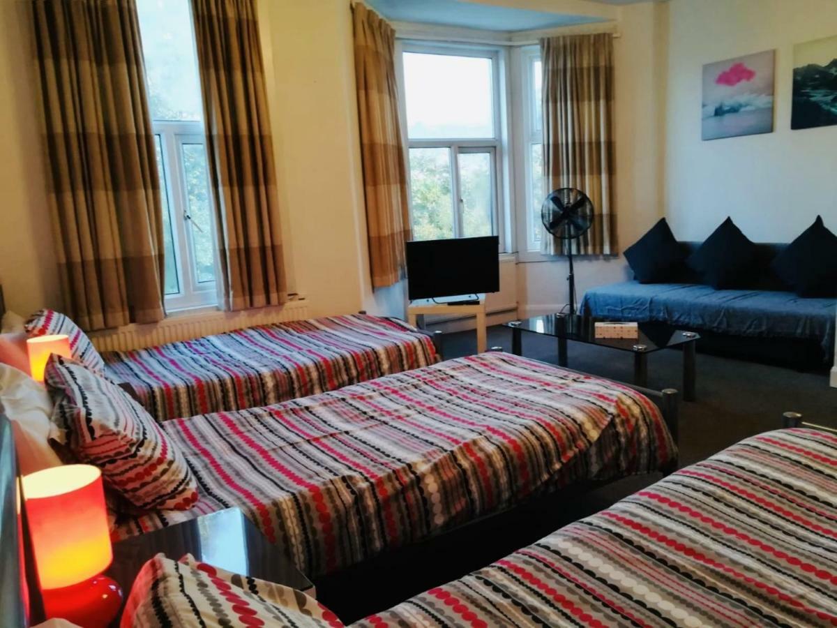 Highcroft Guest House Coventry Zewnętrze zdjęcie